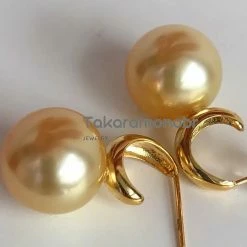 Takaramonobr 10.0-11.0 Mm Golden South Sea Pearl Earrings Mounted On 18-Karat Yellow Gold