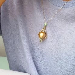 Hot Sale 🔥 Takaramonobr Dazzling Golden 14.0-15.0 Mm South Sea Pearl And Diamond Emerald Pendant In Gold Golden South Sea Pearls 🎉 10 Takaramonobr Dazzling Golden 14.0-15.0 Mm South Sea Pearl And Diamond Emerald Pendant In Gold Golden South Sea Pearls