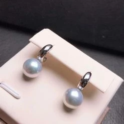 Takaramonobr Akoya Pearls 8.0-8.5 Mm Silver-Blue Akoya Pearl Earrings Mounted On 18K Gold