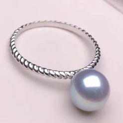 Takaramonobr Akoya Pearls Circle 7.0-7.5 Mm Japanese Akoya Pearl Terrie Ring