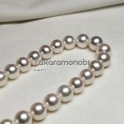 Takaramonobr 8.0-9.0 Mm White Freshadama Freshwater Pearl Necklace