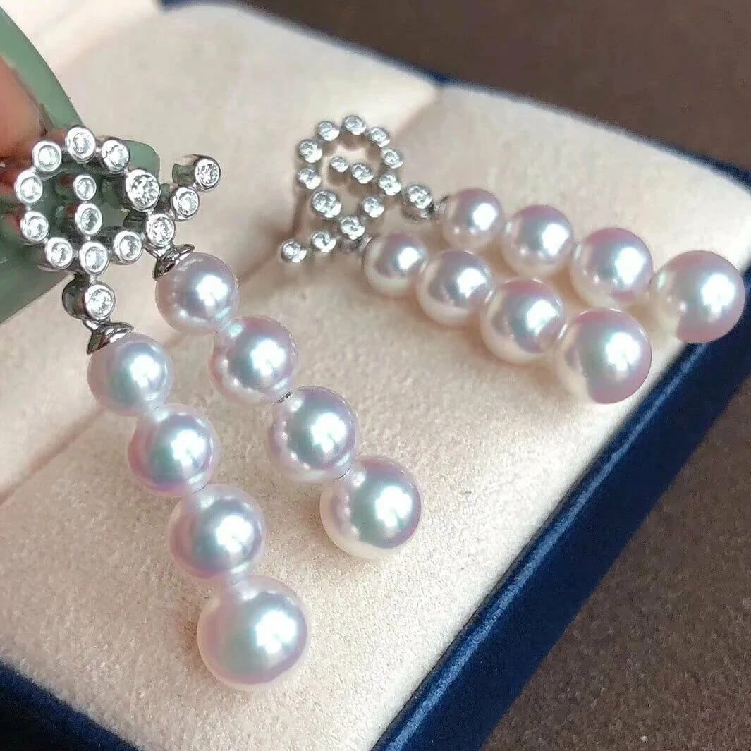 Deals 😍 Takaramonobr Frozen Queen Icicle Pearl Earrings With Diamonds In 18K Gold ✔️ 4 Takaramonobr Frozen Queen Icicle Pearl Earrings With Diamonds In 18K Gold