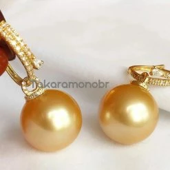 Takaramonobr Diamond Huggie And Detachable Pearl Drop Earrings - 13.0-14.0 Mm Golden South Sea Pearl