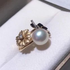 Takaramonobr Spring 11.0-12.0 Mm White South Sea Pearl & Diamond Ring In 18K Yellow Gold