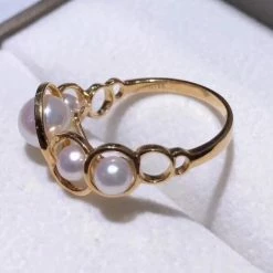 Takaramonobr Circle Plate Japanese Akoya Pearl Ring In 18K Yellow Gold