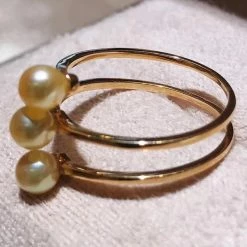 Takaramonobr Tri-Pearl 4.5-5.0 Mm Light Golden Akoya Pearl Ring In 18K Yellow Gold