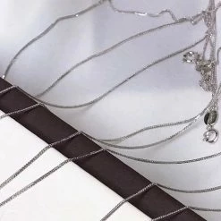 Takaramonobr 10.0-11.0 Mm AAA Tahitian Black Green Pearl Pendant Mounted On 18-Karat White Gold Black Pearls