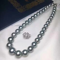 Takaramonobr PLATINUM BLACK | 11.0-14.0 Mm Silver Blue Round Tahitian South Sea Pearl Necklace | PSL Certificate