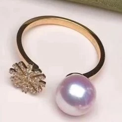 Takaramonobr Akoya Pearls Snowflake White Akoya Pearl & Diamond Anniversary Ring In 18K Yellow Gold