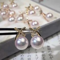Takaramonobr Akoya Pearls X Collection 8.5-9.0 Mm Akoya Pearl With Diamonds Stud Earrings Mounted On 18K Yellow Gold