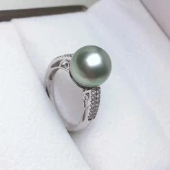 Takaramonobr Pave Set Diamond And Pearl Ring, 10.0-11.0 Mm Tahitian Silver-Blue Pearl Blue Pearls