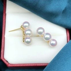 Takaramonobr Tri-Pearl 7.5-8.0 Mm Japanese Akoya Pearl Stud Earrings In 18K Gold