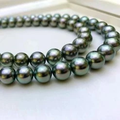 Takaramonobr 16 Inch Choker 8.0-10.0 Mm Round Black Green Tahitian Pearl Necklace