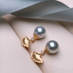 Takaramonobr Akoya Pearls Ginkgo Leaf 8.0-8.5 Mm Silver-Blue Round Akoya Pearl Earrings With Diamond In 18K Gold
