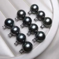 Takaramonobr Black Pearls Forever Elegant AAA 13.0-14.0 Mm Tahitian Black Pearl & Diamond Pendant