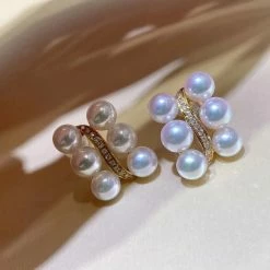 Takaramonobr 4.0-4.5 Mm White Akoya Pearl Cluster Half Hoop Earrings With Diamonds In Gold