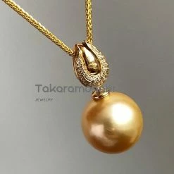 Takaramonobr Mystical 13.0-14.0 Mm Golden South Sea Pearl & Diamond Pendant In 18-Karat Yellow Gold