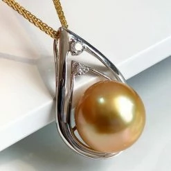 Hot Sale 🥰 Takaramonobr Eternity Of Love Giant 12.0-13.0 Mm Golden South Sea Pearl & Diamond Pendant 🌟 10 Takaramonobr Eternity Of Love Giant 12.0-13.0 Mm Golden South Sea Pearl & Diamond Pendant