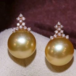 Takaramonobr Golden South Sea Pearls Crowned 10.0-11.0 Mm Golden South Sea Pearl & Diamond Stud Earrings In G18k