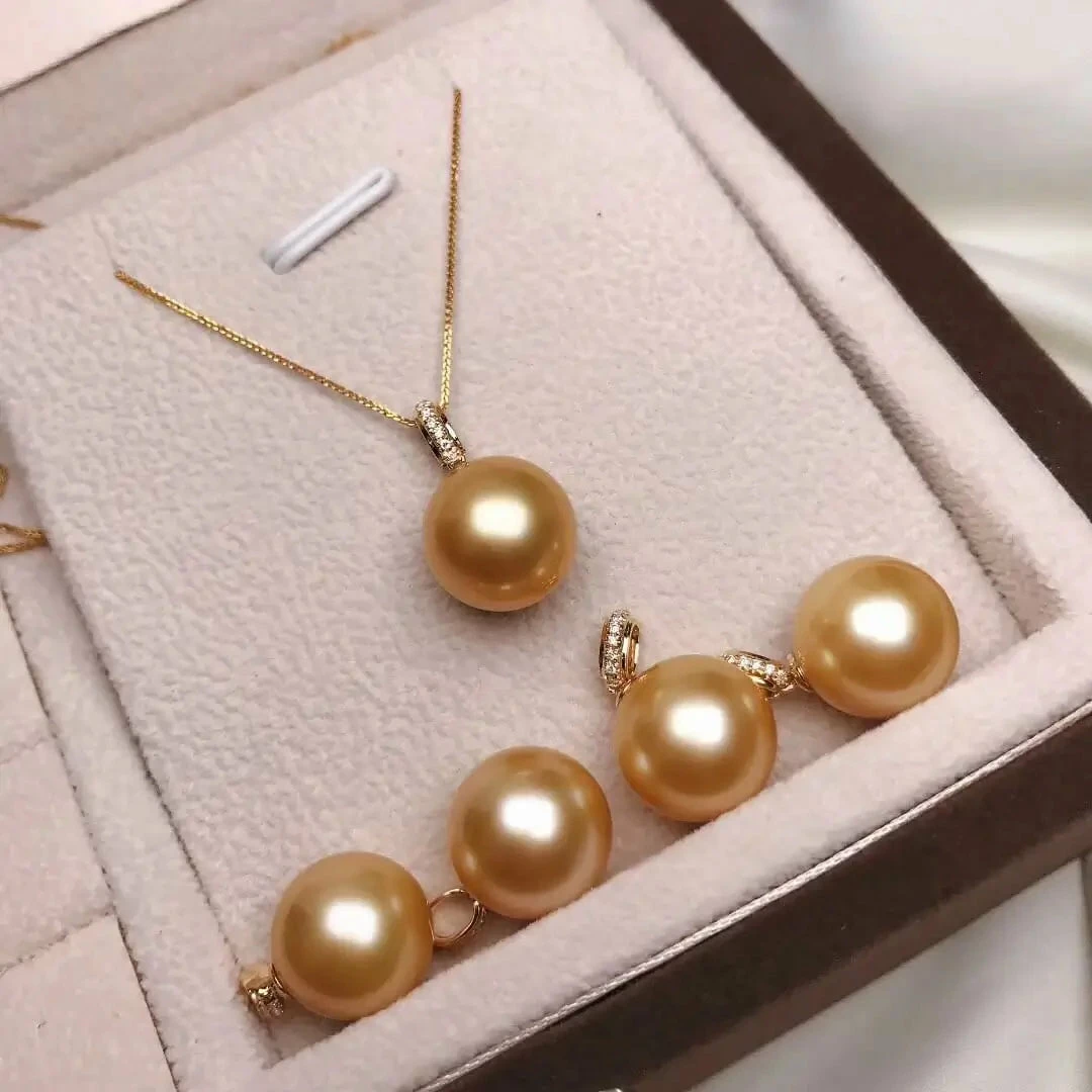 Top 10 ๐ Takaramonobr Twinkle Drop 12.0-13.0 Mm AAA Golden South Sea Pearl Pendant & Diamond In 18-Karat Yellow Gold ๐งจ 4 Takaramonobr Twinkle Drop 12.0-13.0 Mm AAA Golden South Sea Pearl Pendant & Diamond In 18-Karat Yellow Gold