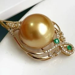 Hot Sale 🔥 Takaramonobr Dazzling Golden 14.0-15.0 Mm South Sea Pearl And Diamond Emerald Pendant In Gold Golden South Sea Pearls 🎉 12 Takaramonobr Dazzling Golden 14.0-15.0 Mm South Sea Pearl And Diamond Emerald Pendant In Gold Golden South Sea Pearls