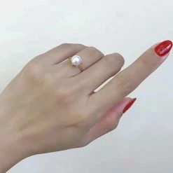 Takaramonobr Groove 8.0-8.5 Mm Japanese White Akoya Pearl Ring