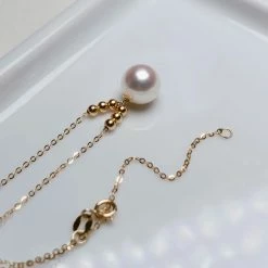 Takaramonobr Spring 8.5-9.0 Mm White Akoya Pearl Pendant Mounted On 18-Karat Yellow Gold Akoya Pearls