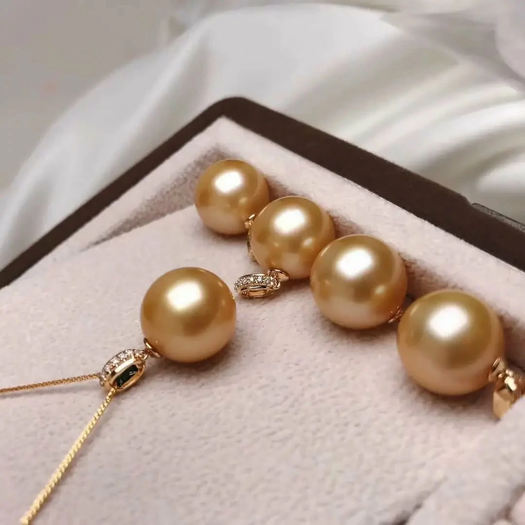 Top 10 ๐ Takaramonobr Twinkle Drop 12.0-13.0 Mm AAA Golden South Sea Pearl Pendant & Diamond In 18-Karat Yellow Gold ๐งจ 6 Takaramonobr Twinkle Drop 12.0-13.0 Mm AAA Golden South Sea Pearl Pendant & Diamond In 18-Karat Yellow Gold