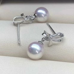 Hot Sale π₯° Takaramonobr Akoya Pearls Bowknot Collection 7.5-8.0 Mm Akoya Round White Pearl Stud Earrings With Diamonds π 8 Takaramonobr Akoya Pearls Bowknot Collection 7.5-8.0 Mm Akoya Round White Pearl Stud Earrings With Diamonds