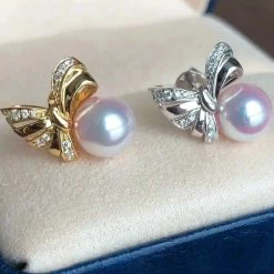 Takaramonobr Ribbons 8.5-9.0 Mm White Japanese Akoya Pearl Earrings With Diamonds In 18K Gold