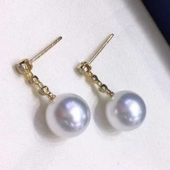 Takaramonobr Glistening 9.0-10.0 Mm White South Sea Pearl Earrings In 18K Gold With Diamond