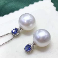 Budget ๐ Takaramonobr 13.0-14.0 Mm White South Sea Pearl & Diamond/Jade/Sapphire Pendant In 18K Gold ๐งจ 13 Takaramonobr 13.0-14.0 Mm White South Sea Pearl & Diamond/Jade/Sapphire Pendant In 18K Gold