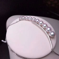 Takaramonobr Crescent Moon 4.0-8.5 Mm Japanese White Akoya Pearl Pendant In Gold With Diamond Akoya Pearls