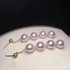 Takaramonobr 8.0-8.5mm Cultured White Akoya Pearl Petal Drop Earring In Gold