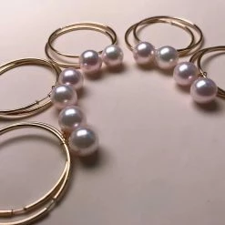 Takaramonobr Akoya Pearls Annulus 8.0-8.5 Mm White Akoya Pearl Detachable Earrings In 18K