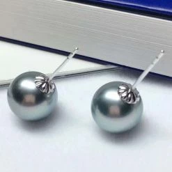Takaramonobr 9.0-10.0 Mm Tahitian Silver Blue Pearl Stud Earrings Mounted On 18-Karat White Gold Blue Pearls