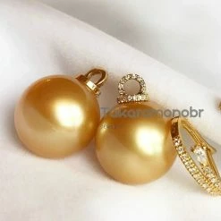 Takaramonobr Diamond Huggie And Detachable Pearl Drop Earrings - 13.0-14.0 Mm Golden South Sea Pearl