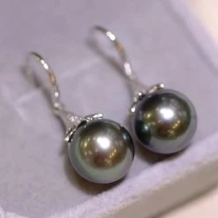 Takaramonobr 10.0-11.0 Mm Ripples Tahitian Pearl Earrings In 18k Gold With Diamond