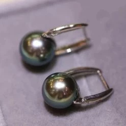 Takaramonobr Different Pearl Type In Same Style Tahitian Black Pearl Earrings In White Gold - 8.0-9.0 Mm