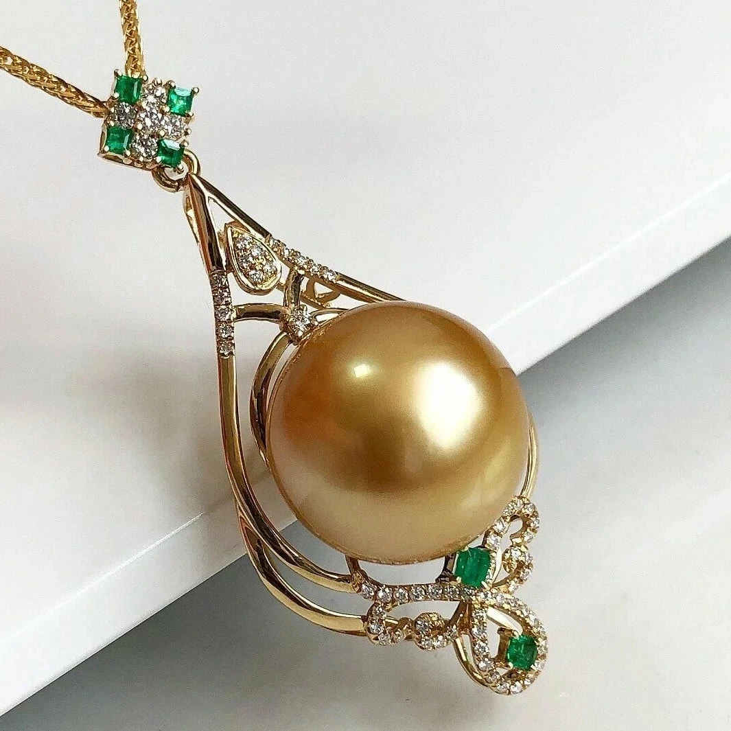 Hot Sale 🔥 Takaramonobr Dazzling Golden 14.0-15.0 Mm South Sea Pearl And Diamond Emerald Pendant In Gold Golden South Sea Pearls 🎉 3 Takaramonobr Dazzling Golden 14.0-15.0 Mm South Sea Pearl And Diamond Emerald Pendant In Gold Golden South Sea Pearls