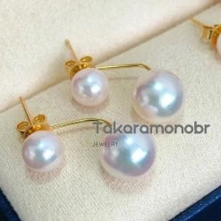 Takaramonobr Akoya Pearls Double Pearls 5.5-6.0 Mm & 8.5-9.0 Mm White Akoya Pearl Stud Earrings In 18K Gold