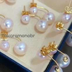 Takaramonobr Akoya Pearls Double Pearls 5.5-6.0 Mm & 8.5-9.0 Mm White Akoya Pearl Stud Earrings In 18K Gold